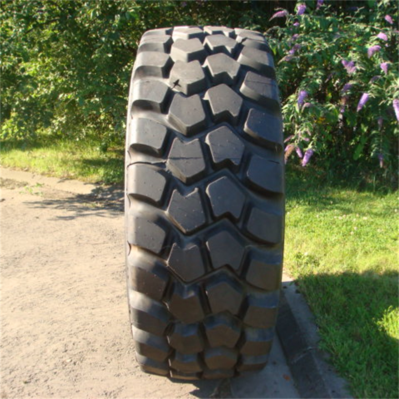 Excellent Traction  TB598 23.5R25 750/65R25 775/65R29 875/65R29 L3 CHINESE SUPPLIER manufacturers