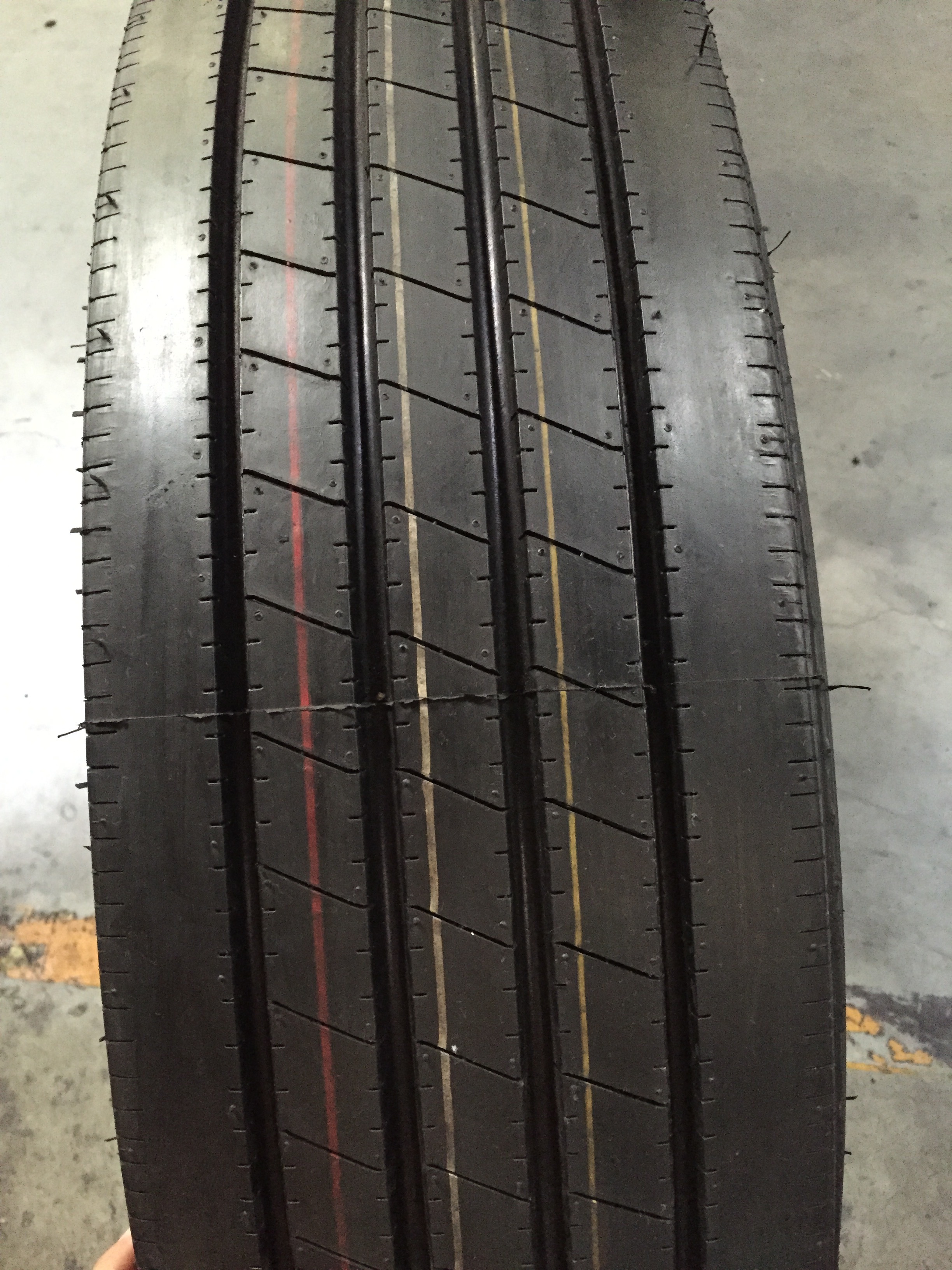 Trailer truck tyres wholesale ANNAITE 678  11R22.5 11R24.5 285/75R24.5 295/75r22.5 SEMI TRUCK TIRES 11r22.5 tires cheap