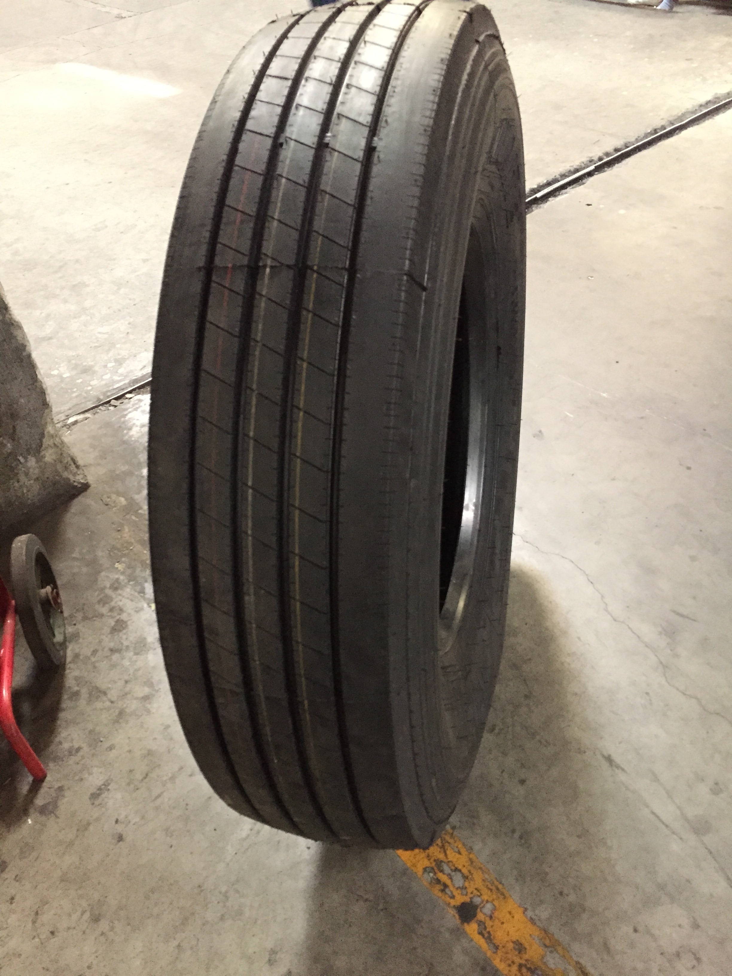 Trailer truck tyres wholesale ANNAITE 678  11R22.5 11R24.5 285/75R24.5 295/75r22.5 SEMI TRUCK TIRES 11r22.5 tires cheap