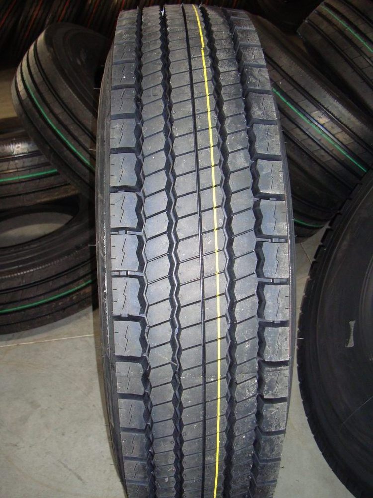 295 80r 22.5 tyre