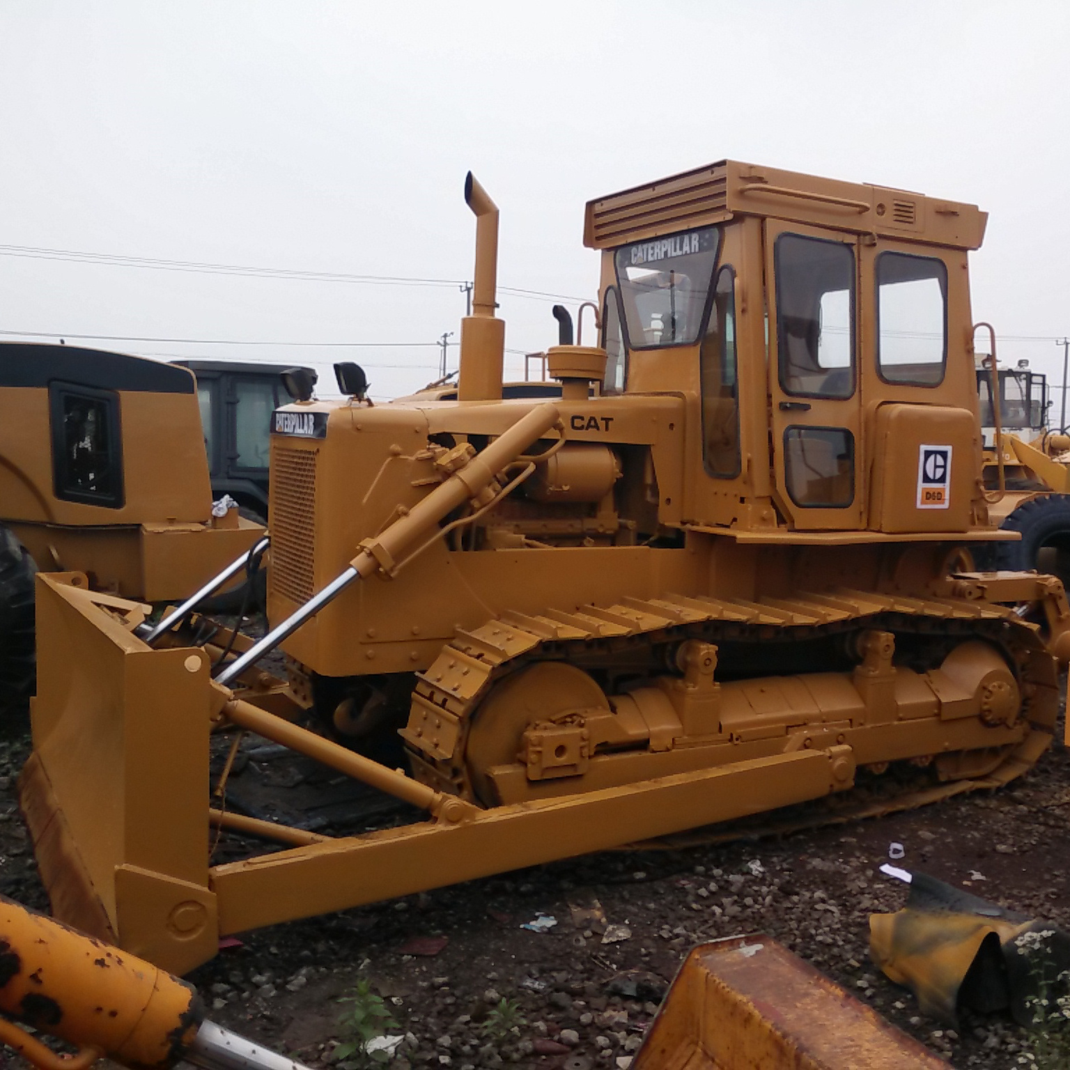 Caterpillar Mini Crawler Bulldozer D7g  Bulldozer Dozers for Sale Japan CAT UNIQUE Cylinder Long Engine Pump Technical Parts