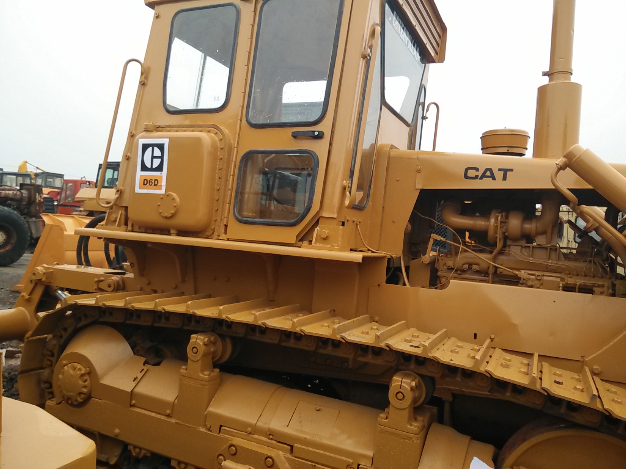 Caterpillar Mini Crawler Bulldozer D7g  Bulldozer Dozers for Sale Japan CAT UNIQUE Cylinder Long Engine Pump Technical Parts