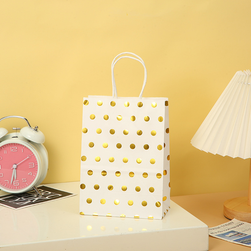 Manufacturers supply new hot gold polka dot hand gift bag Birthday gift bag kraft paper shopping bag