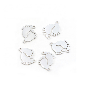 Cute lovely cheap wholesale DIY jewelry accessories silver gold stainless steel baby feet charms for necklace bracelet making