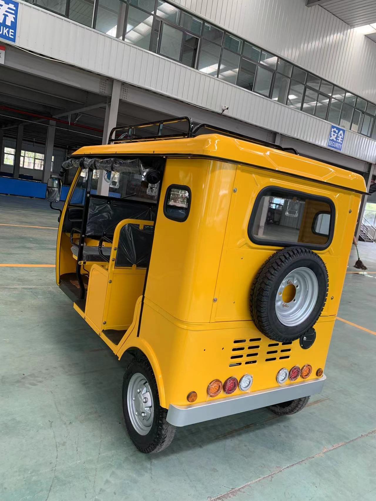 Three wheel passenger tricycle motorized passenger tricycle