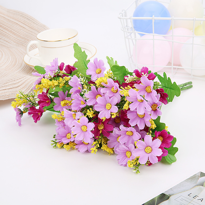 Factory wholesale cheap silk daisy flower artificial flower decoration