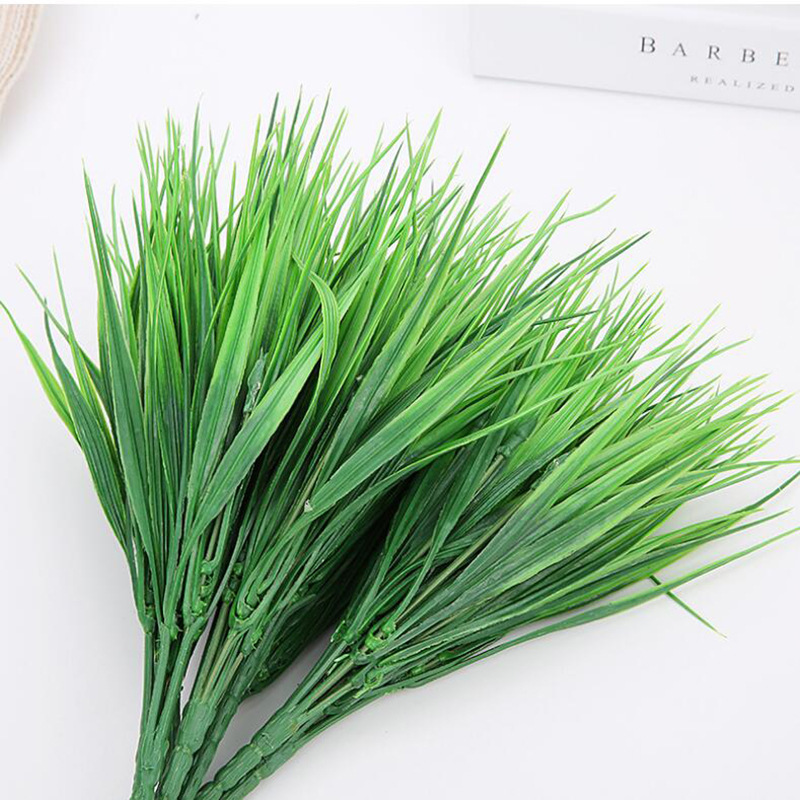 Factory direct sale plastic grass plant pot restaurant decoration artificial grass