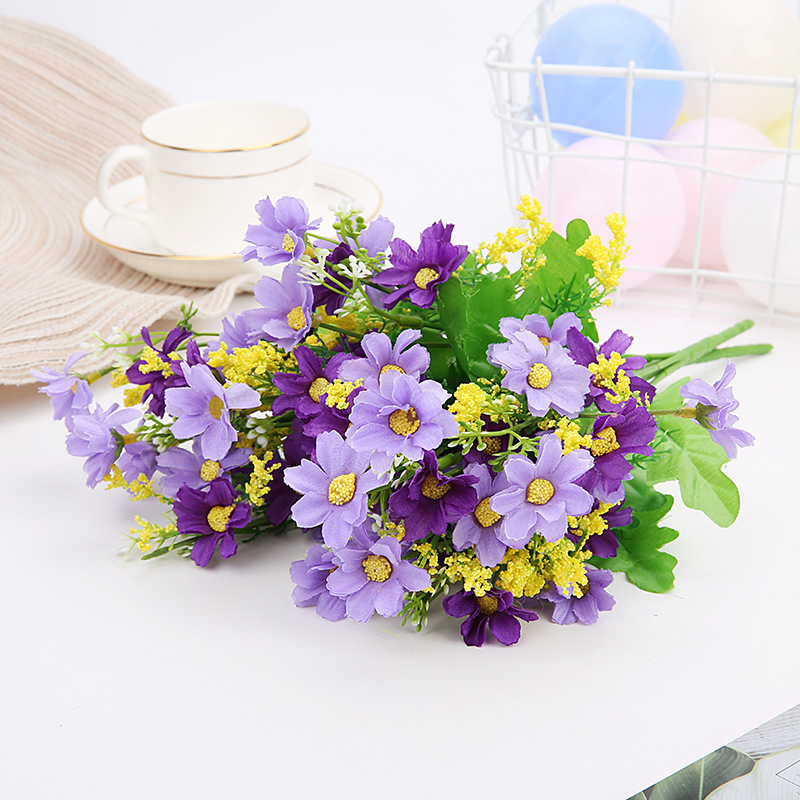 Factory wholesale cheap silk daisy flower artificial flower decoration