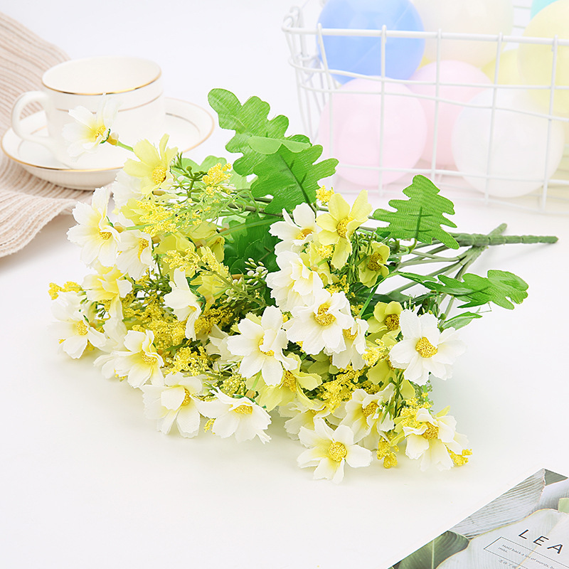 Factory wholesale cheap silk daisy flower artificial flower decoration