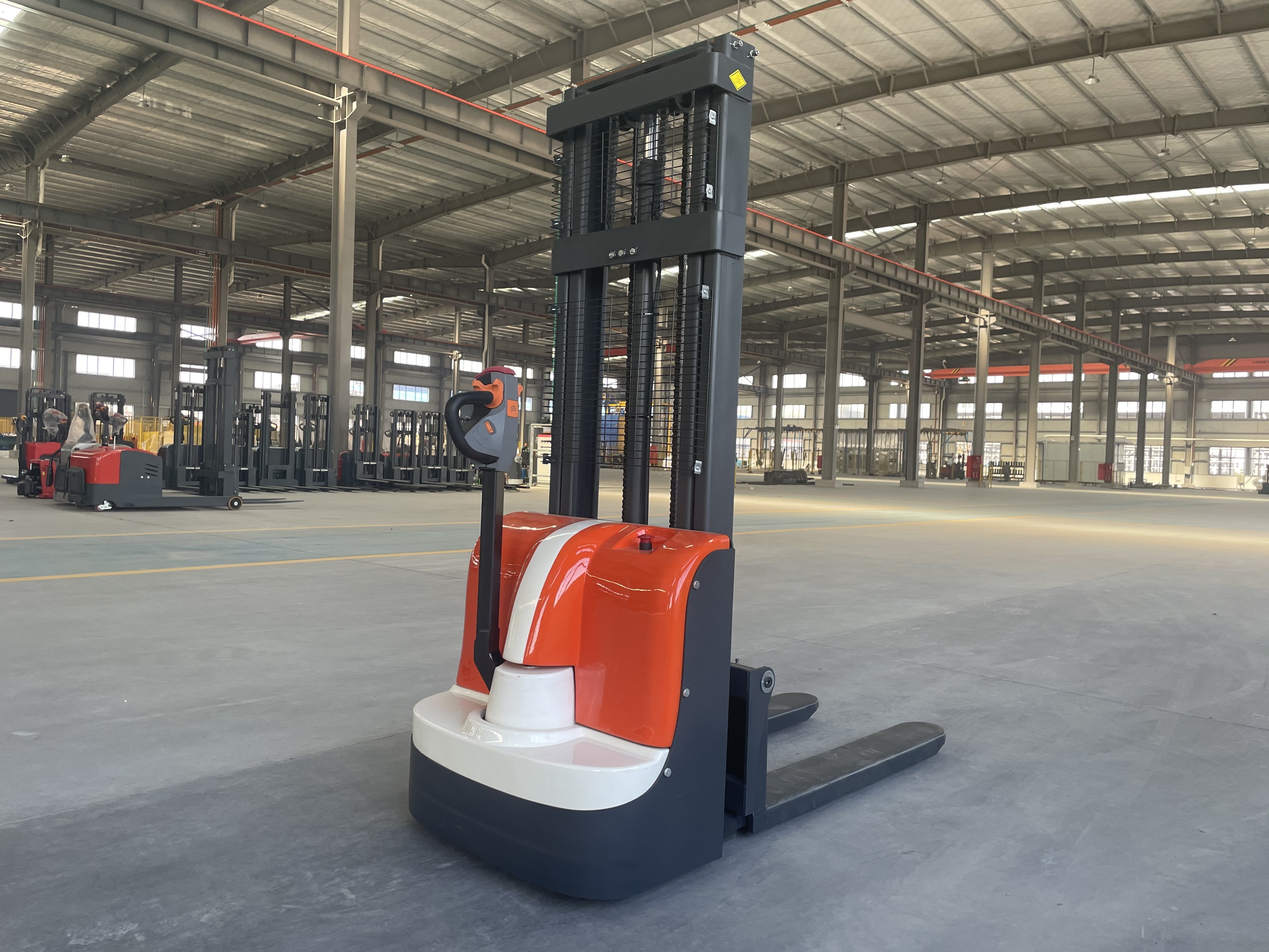 SHUNCHA CDD-15M 1.2ton 1.5ton full electric pallet stacker 1.6m-3.5m lifting walking type electric stacking truck forklift