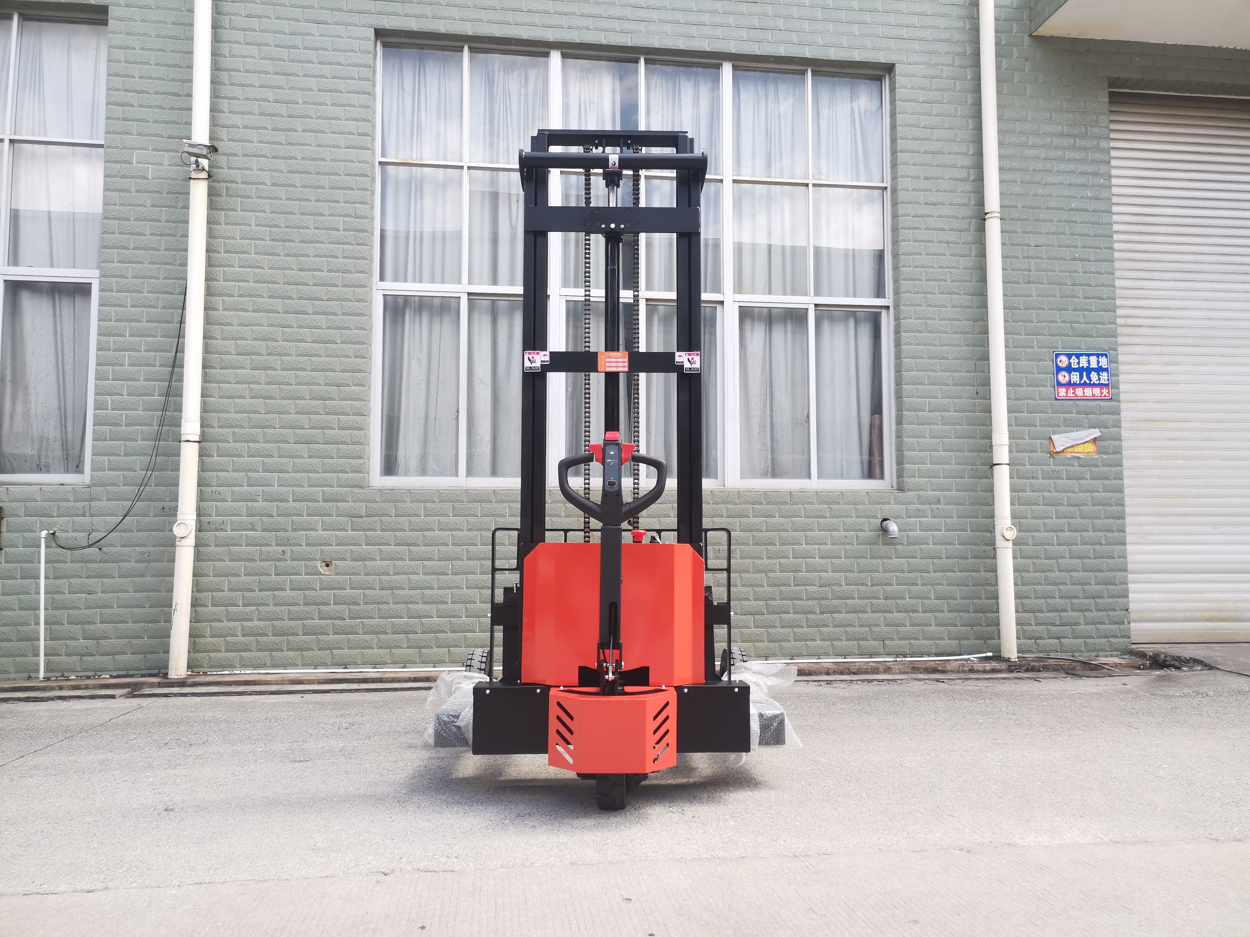 SHUNCHA CDD-15G Equipmax 1.0-1.5 ton Economic Type Electric Stacker with 3000mm lifting height