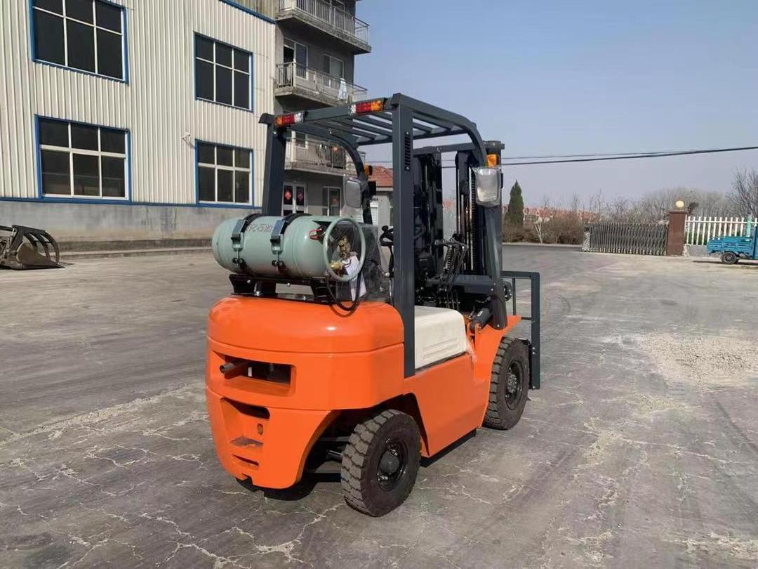 SHUNCHA 3 ton lpg propane gasoline forklift with Nissan K25 engine