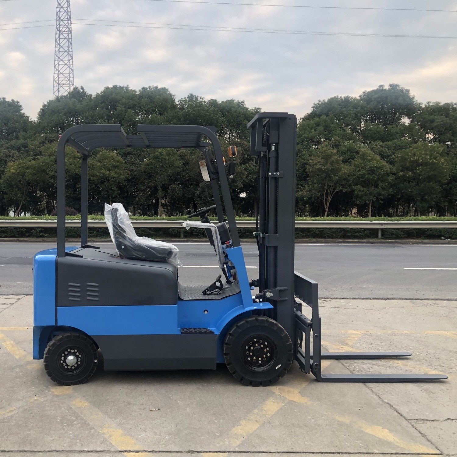 SHUNCHA 48V Electric system 2000kg 2 ton electric forklift 3 to 6meter electric out-door forklift 4-wheel electric forklift