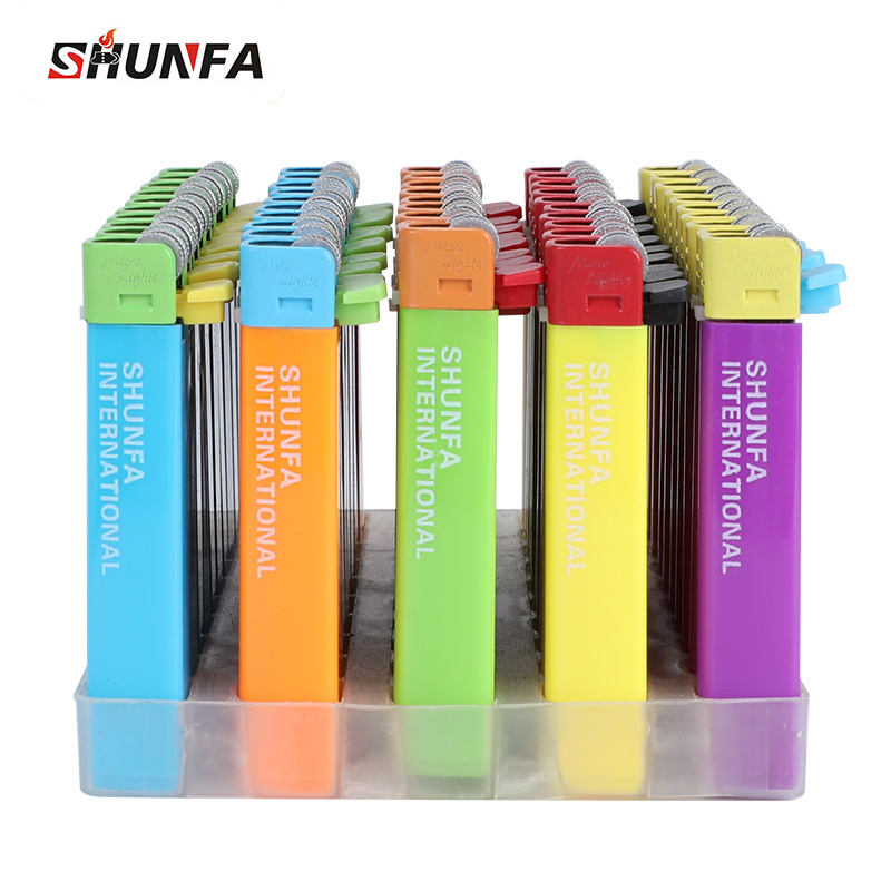 Big ISO9994 Lighter Good Quality Jumbo CR Lighter Customized design refillable led torch lighter 49L001