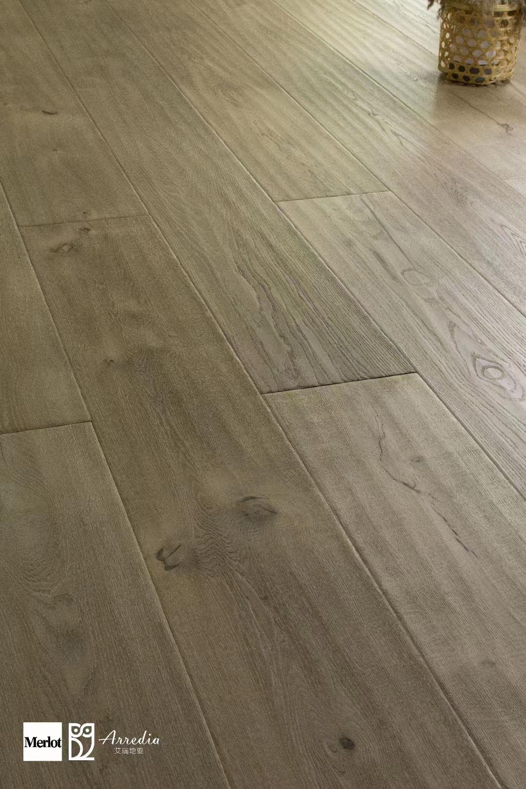 French Oak Hand scraped hardwood floors hand-scraped engineered wood flooring Distressed Wide Plank Floors