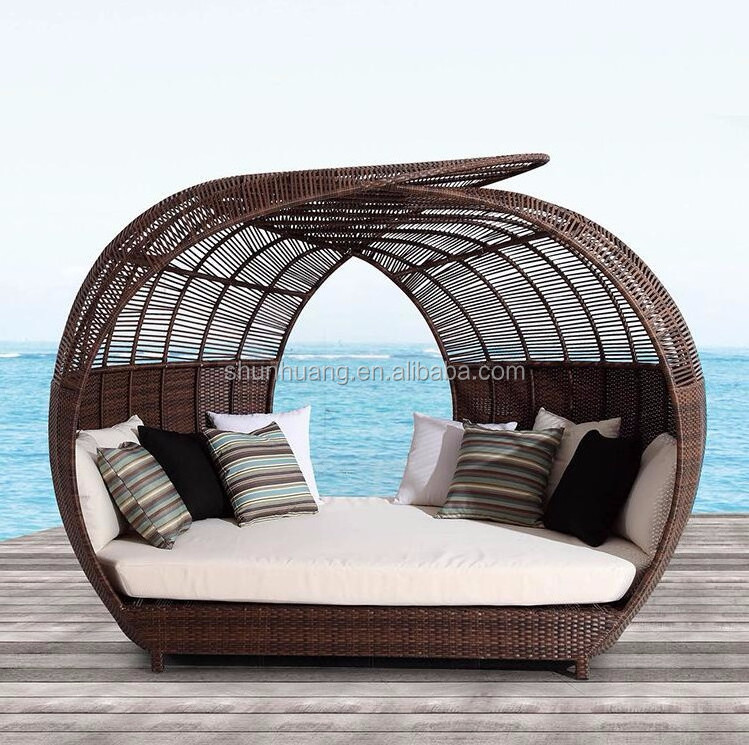 Resin rattan sun lounger outdoor garden furniture beach daybed chaise lounger