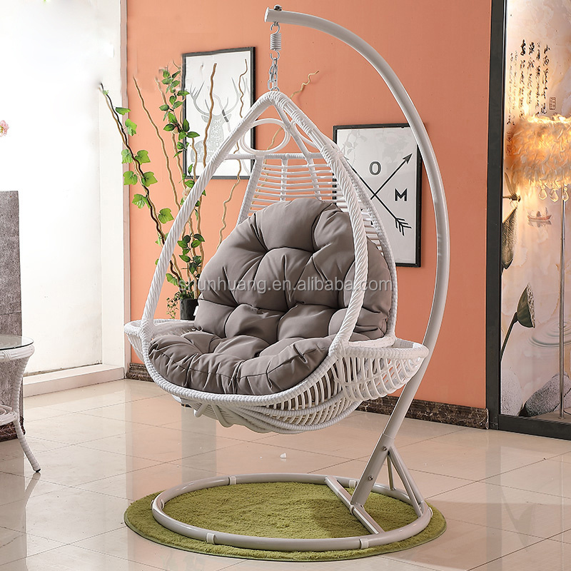 New design rattan swing chair metal frame single hanging chair with basket for outdoor or indoor