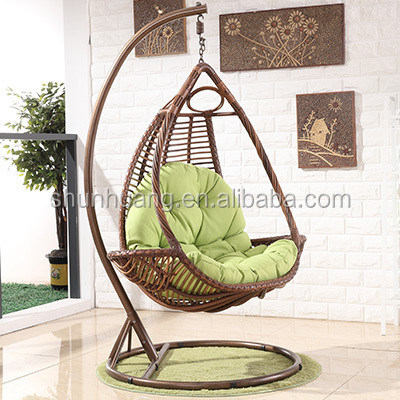 New design rattan swing chair metal frame single hanging chair with basket for outdoor or indoor