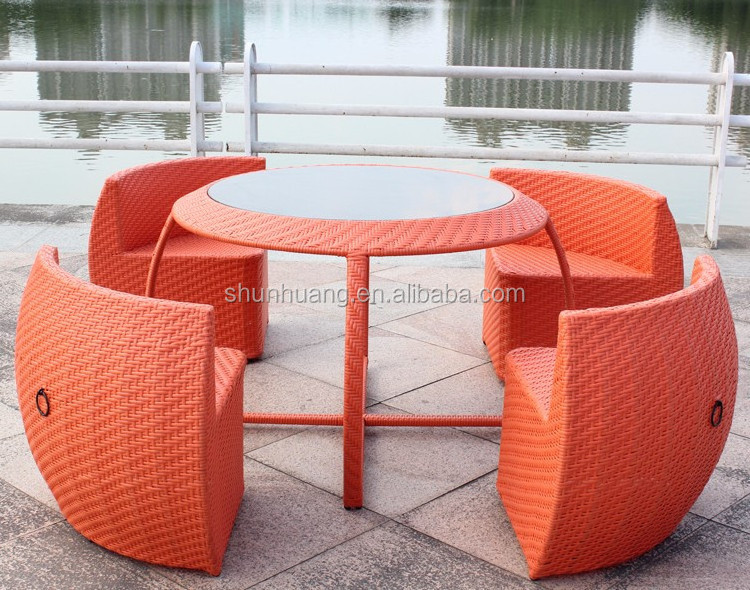 comfortable PE rattan furniture wicker pumpkin shape dining table and chair