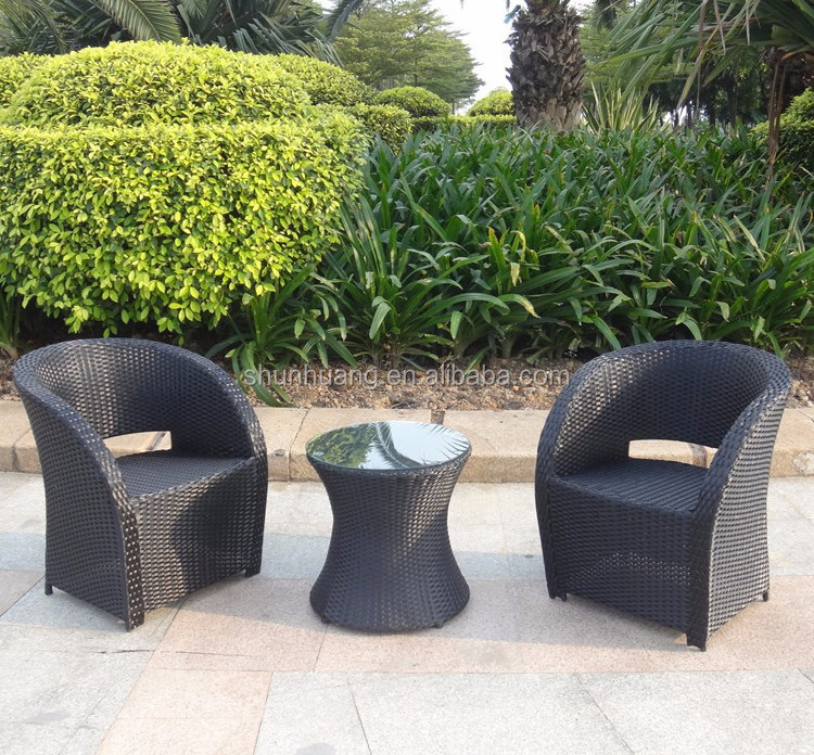 garden furniture dining sets poolside PE rattan wicker chair with cushions