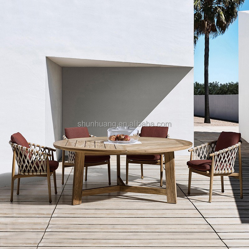 New arrive outdoor furniture wood frame dining set balcony table and chair