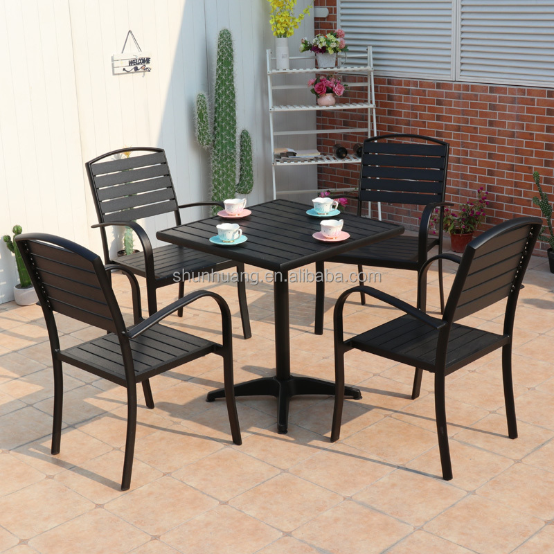 Promotional outdoor wood plastic furniture backyard dining set aluminum table and chair