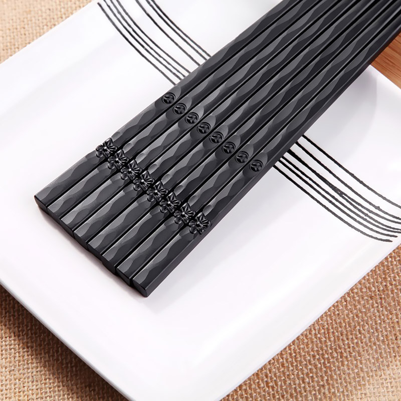 Sushi Chop Sticks Learner Gifts Set Exquisite Kitchen Accessories Non-Slip Chinese Chopsticks