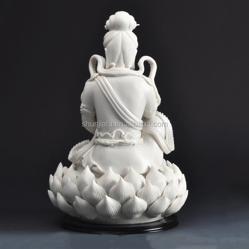 High Quality Wholesale Porcelain Religious Crafts Ceramic Figurine Guanyin Buddha Statue