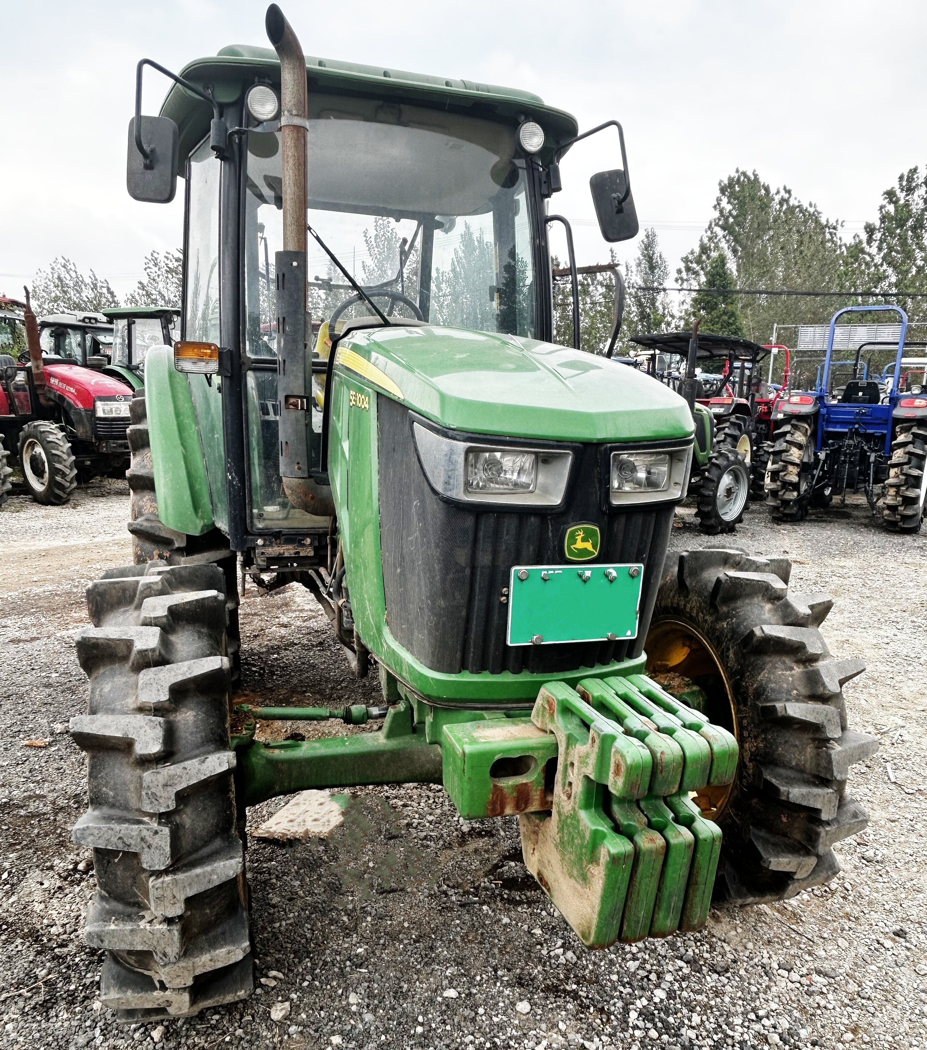 Used John Deere Wheel Tractor 4x4WD 100hp 5E1004 with cab for sale in good condition