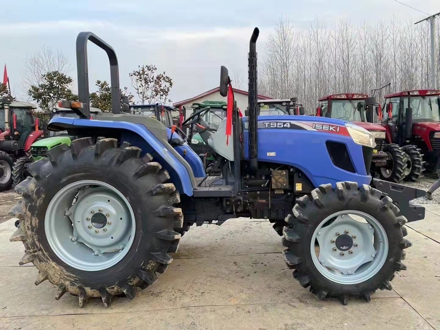 ISEKI  agricultural tractor used japanese tractors for sale