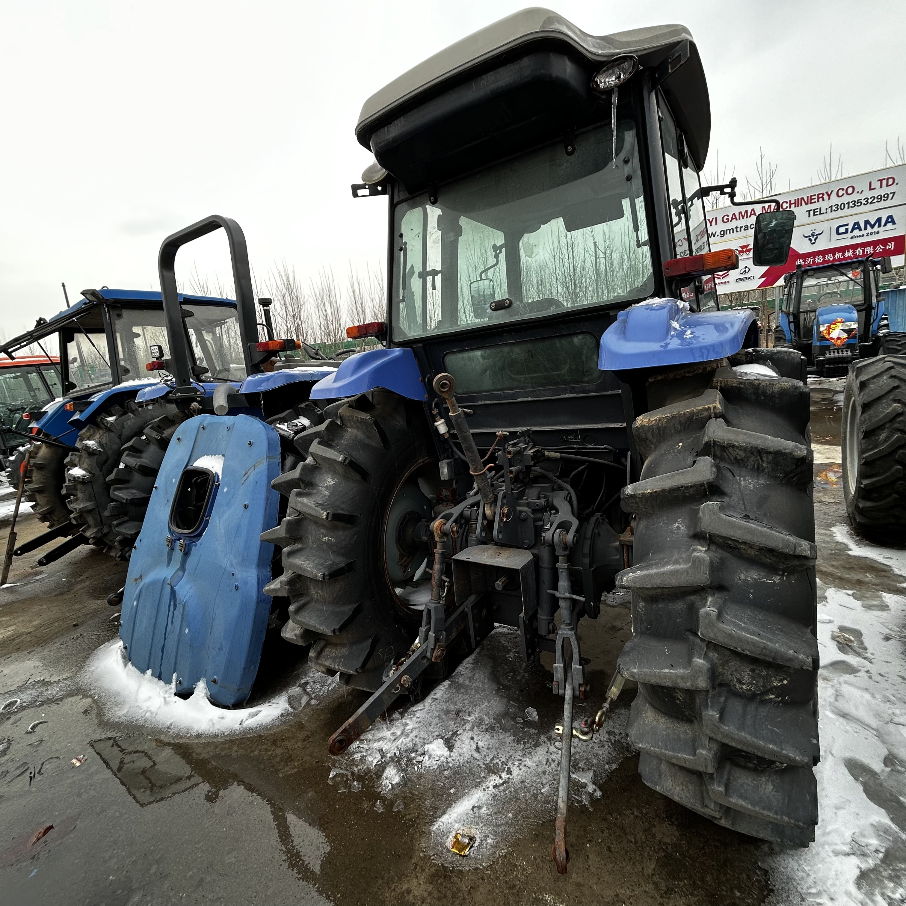 Used Wheel Tractor 4WD ISEKI T954 with cab secondhand in good condition for sale cheap price