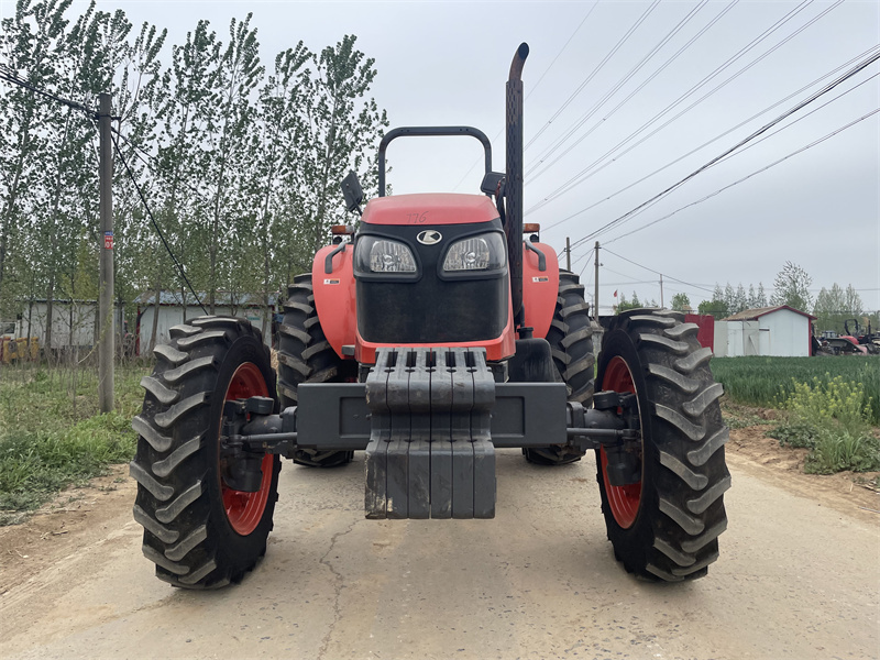 Fairly used kubota tractor in china 95HP 4x4