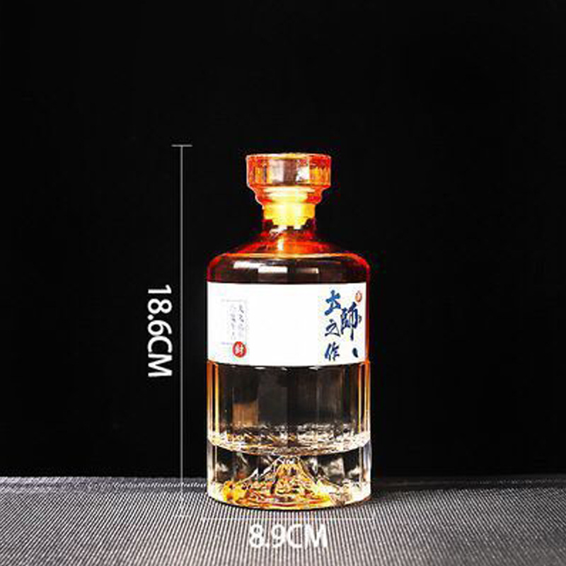 Exquisite transparent round empty 100ml 500ml 700ml 750ml whiskey rum brandy spirit glass bottle