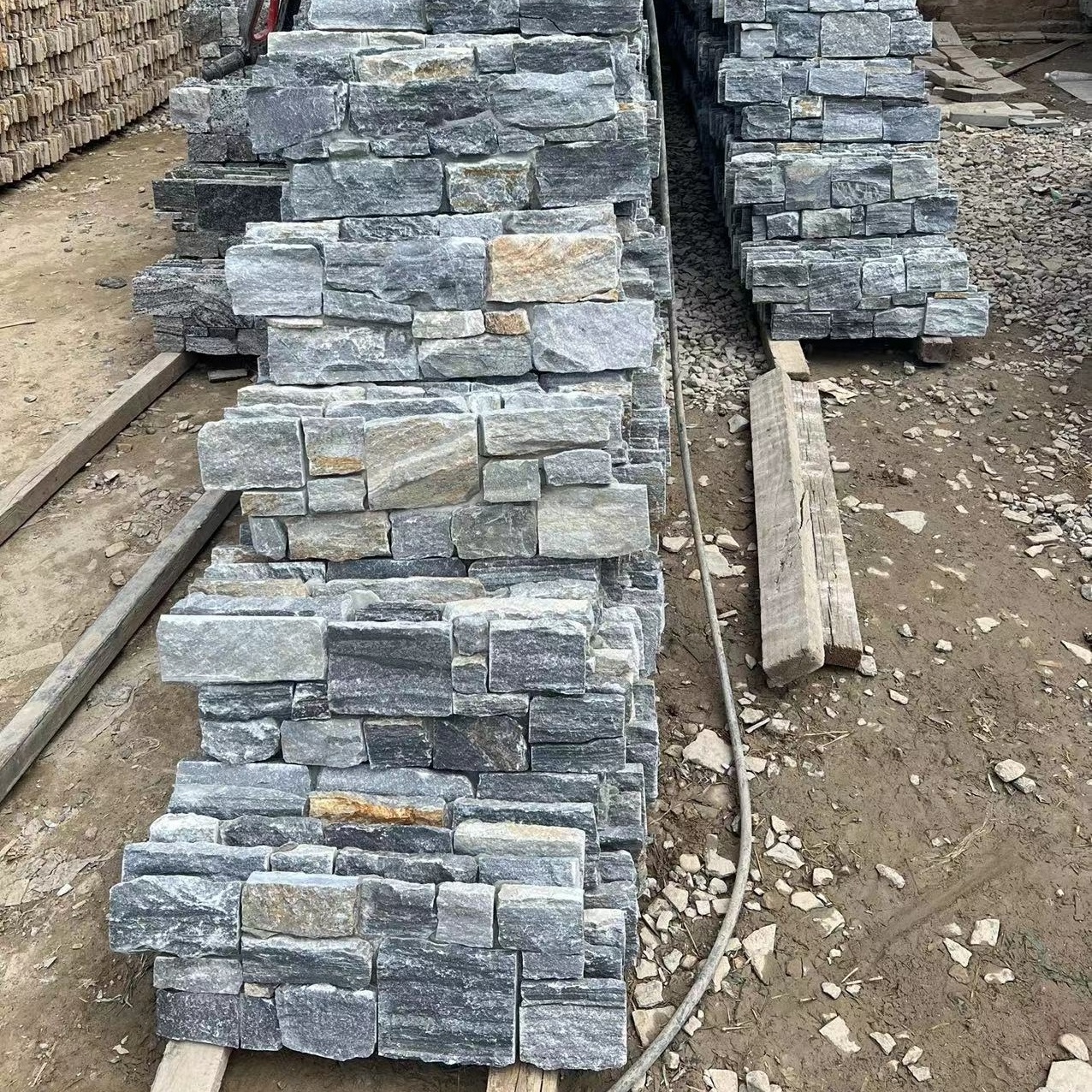 outdoor natural quartzite stacked stone panel wall cladding