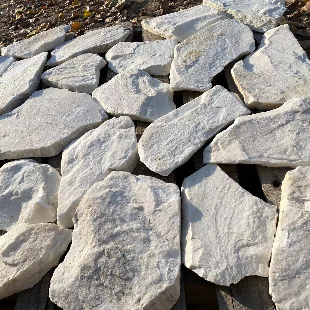 White sparkle quartzite Outdoor Random Paving Flagstone