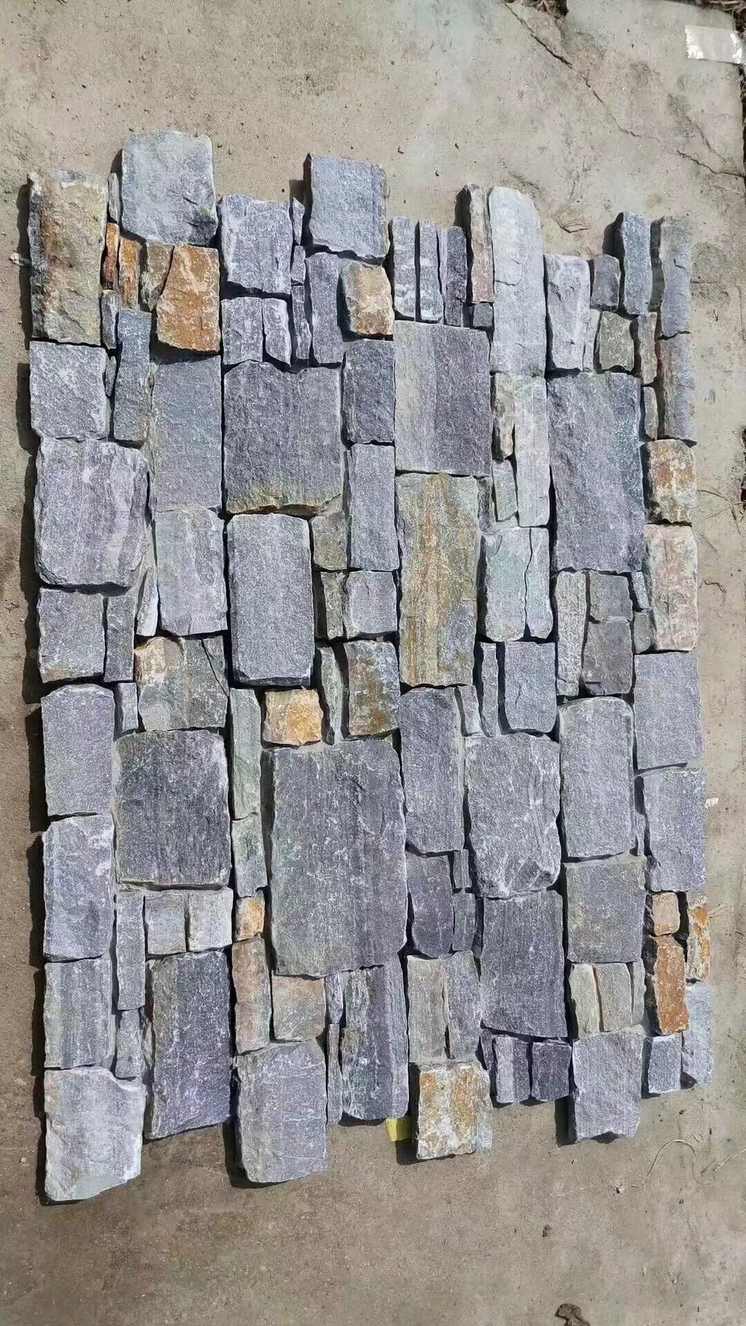 exterior  Blue quartzite natural stone veneer cladding