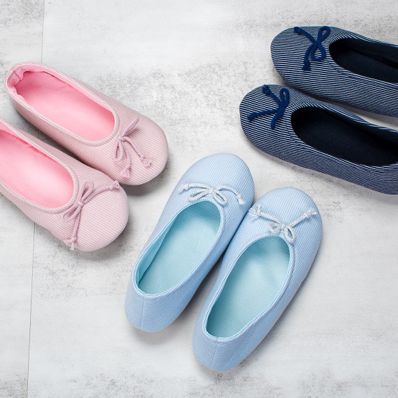 Hot Sale Ballet Snoozies Slippers Wholesale Women