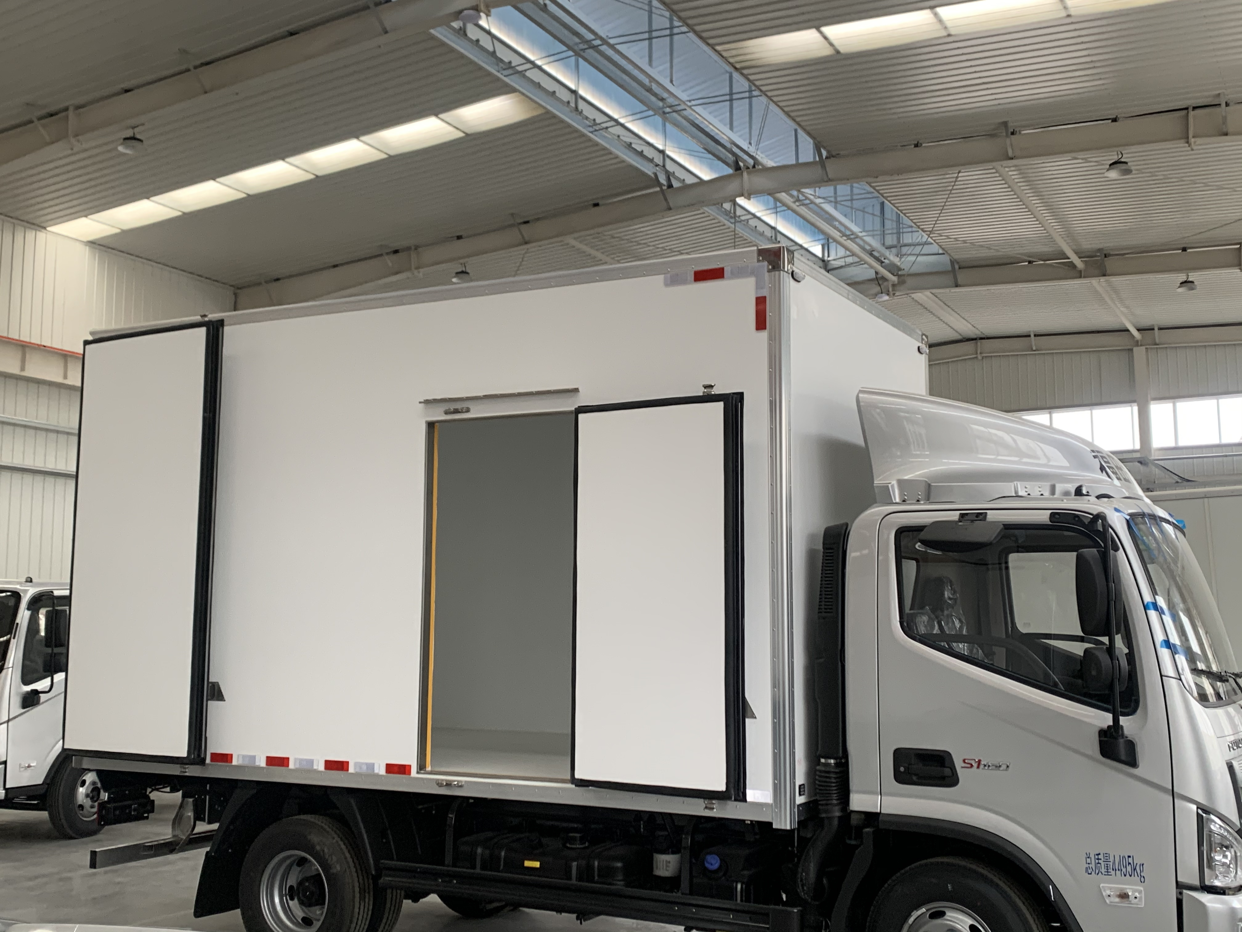 Cheap CKD Aluminum Doors Refrigerated Truck Box Body for Live Fish and Seafood Transportation on Sale