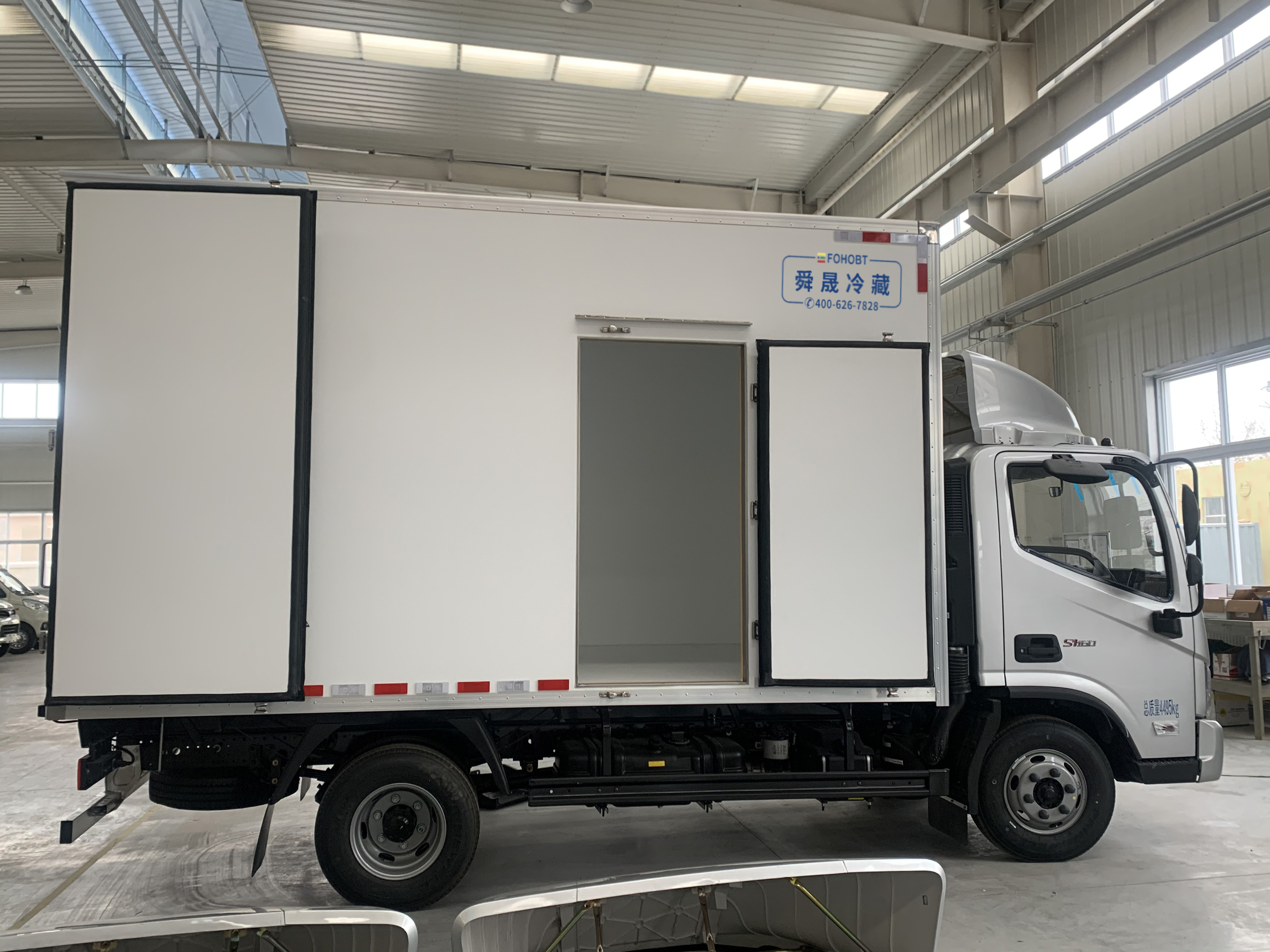 Direct Wholesale 6*4 Freezer 3ton Jac Live Fish Transport Refrigerator Truck body