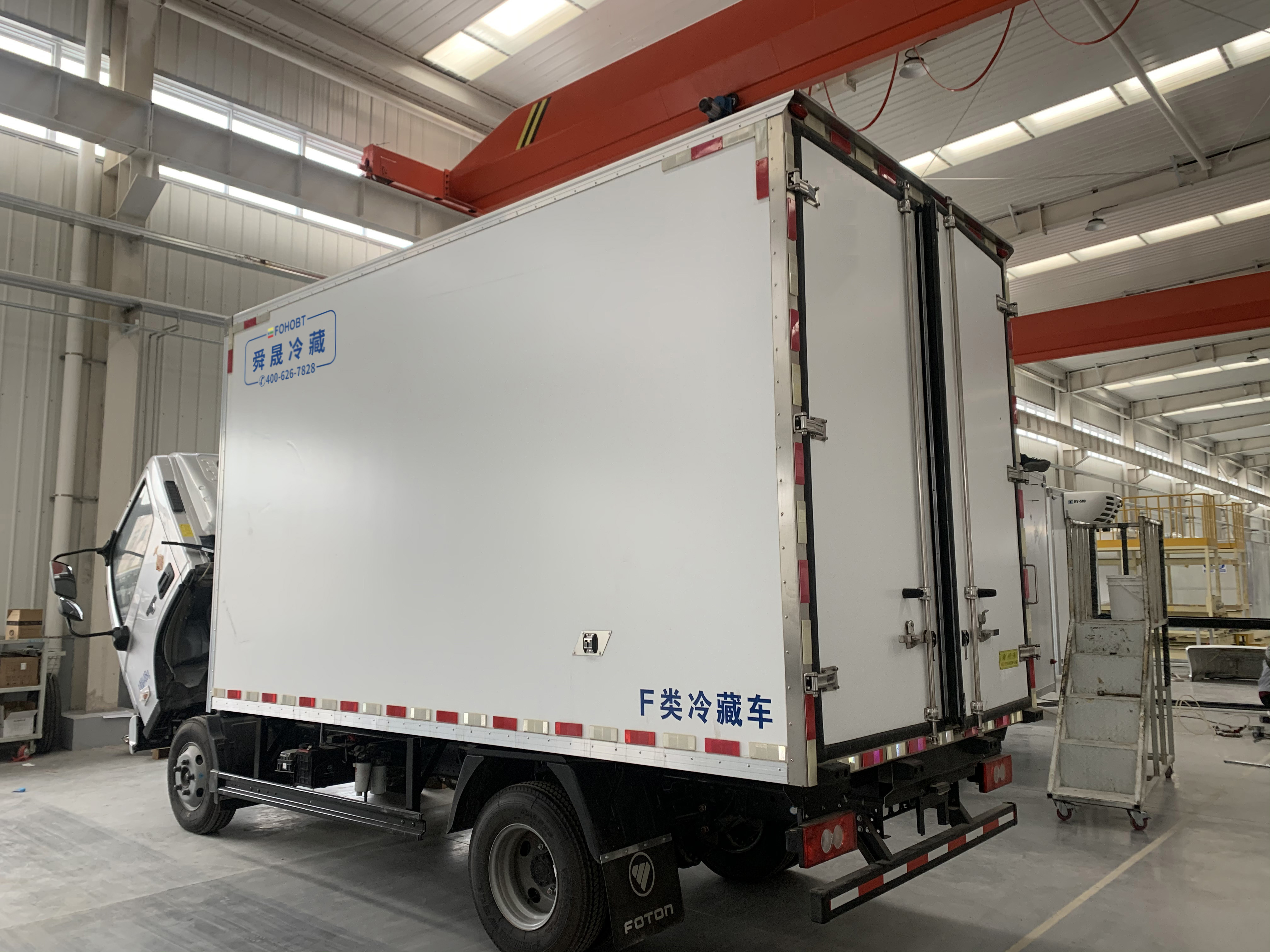 Direct Wholesale 6*4 Freezer 3ton Jac Live Fish Transport Refrigerator Truck body