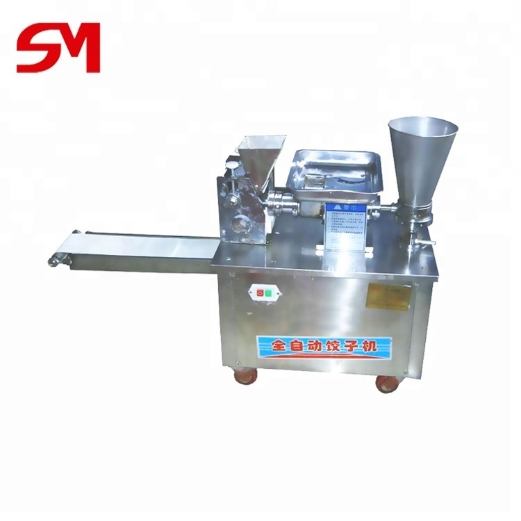 Compact structure and easy moveing dumpling press