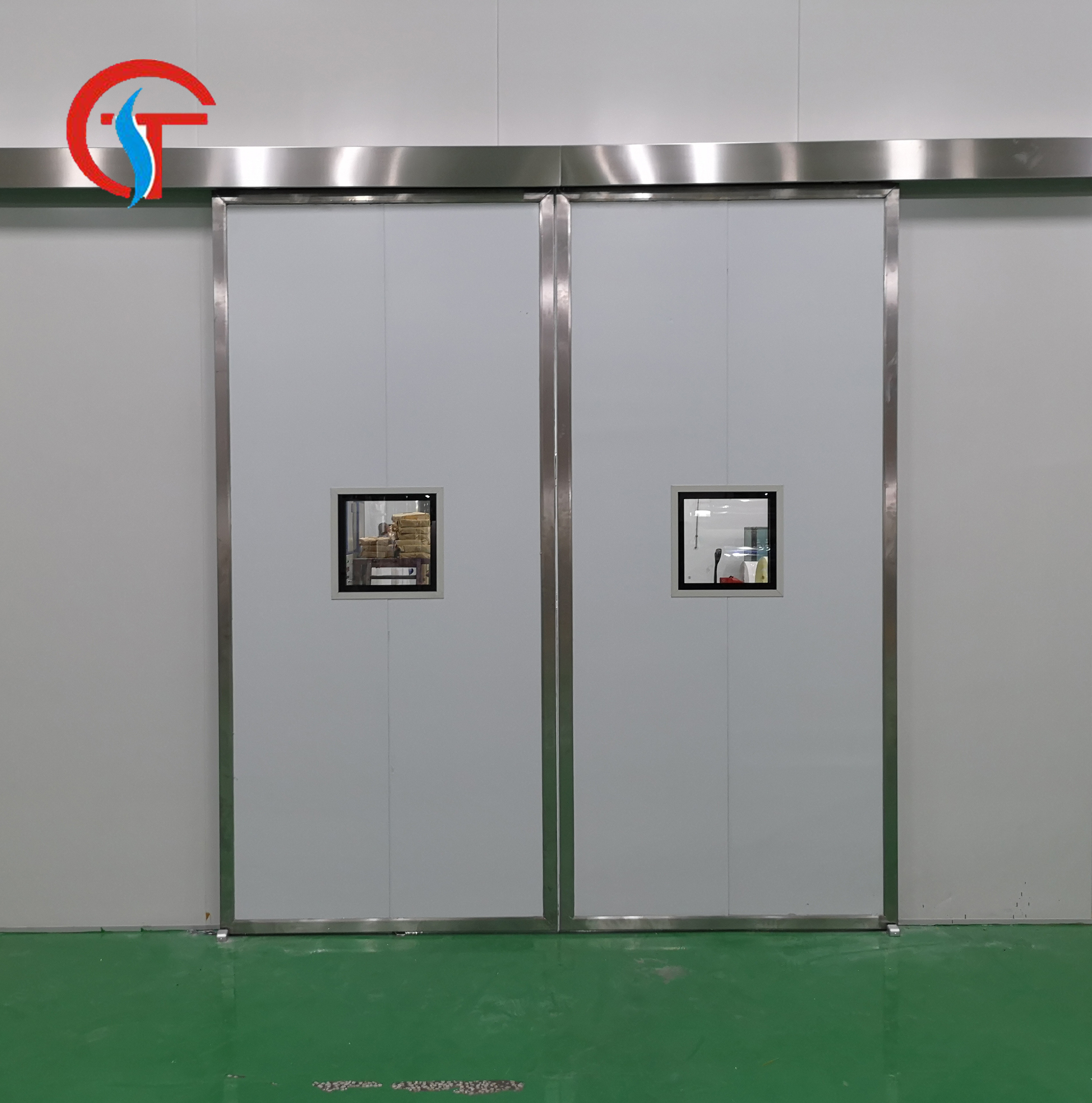 Automatic metal industrial sliding industrial doors for warehouse