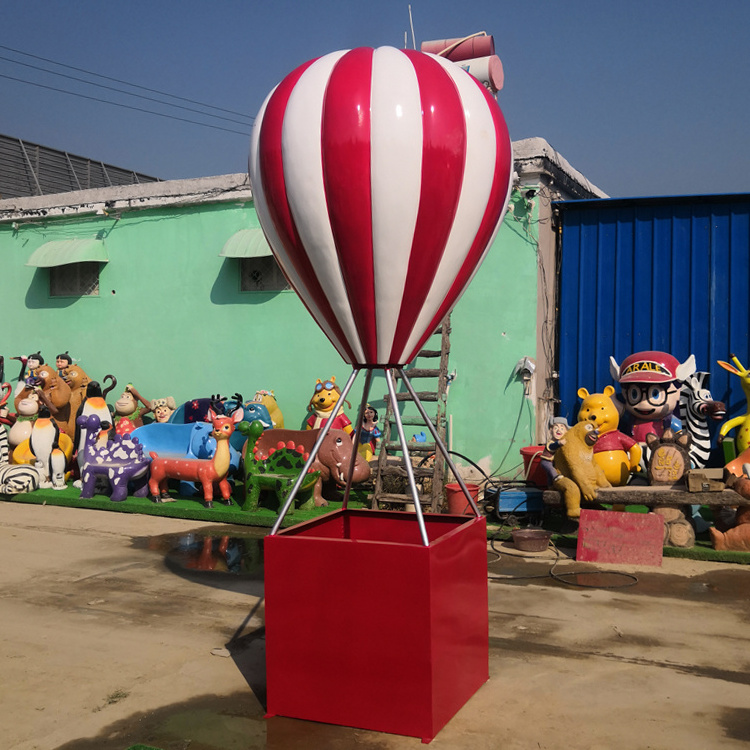 Flexible Adjustable Standing Sculpture Custom Size Fiberglass Hot Air Balloon Props STATUE