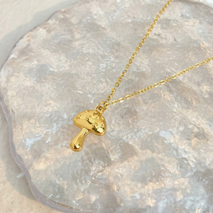 2024 fashion jewelry small mushroom pendant necklace titanium steel plated 18K gold lock chain stainless steel waterproof