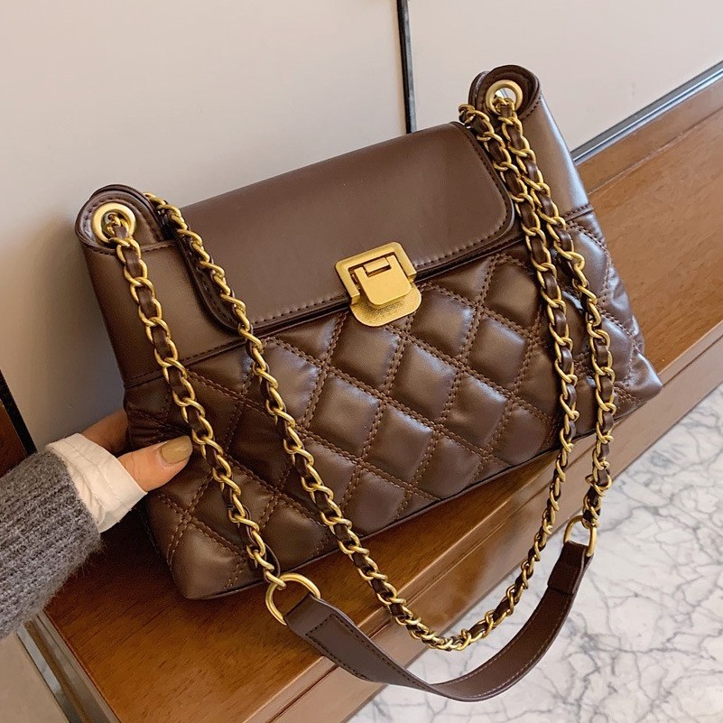 2024 Fashion Purses Ladies Soft Genuine Leather Luxury Designer Leather Crossbody Chain Purses Shoulder Lock Handbags Tote Bags