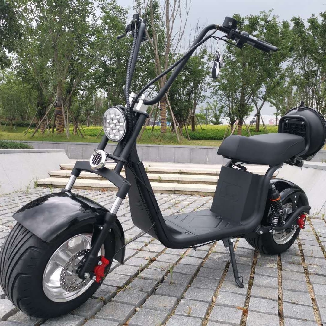 China Classic Popular Fat Tire 2 Wheel Electric Citycoco Scooter  1500w Adult Electric Motorcycle With Big Seat