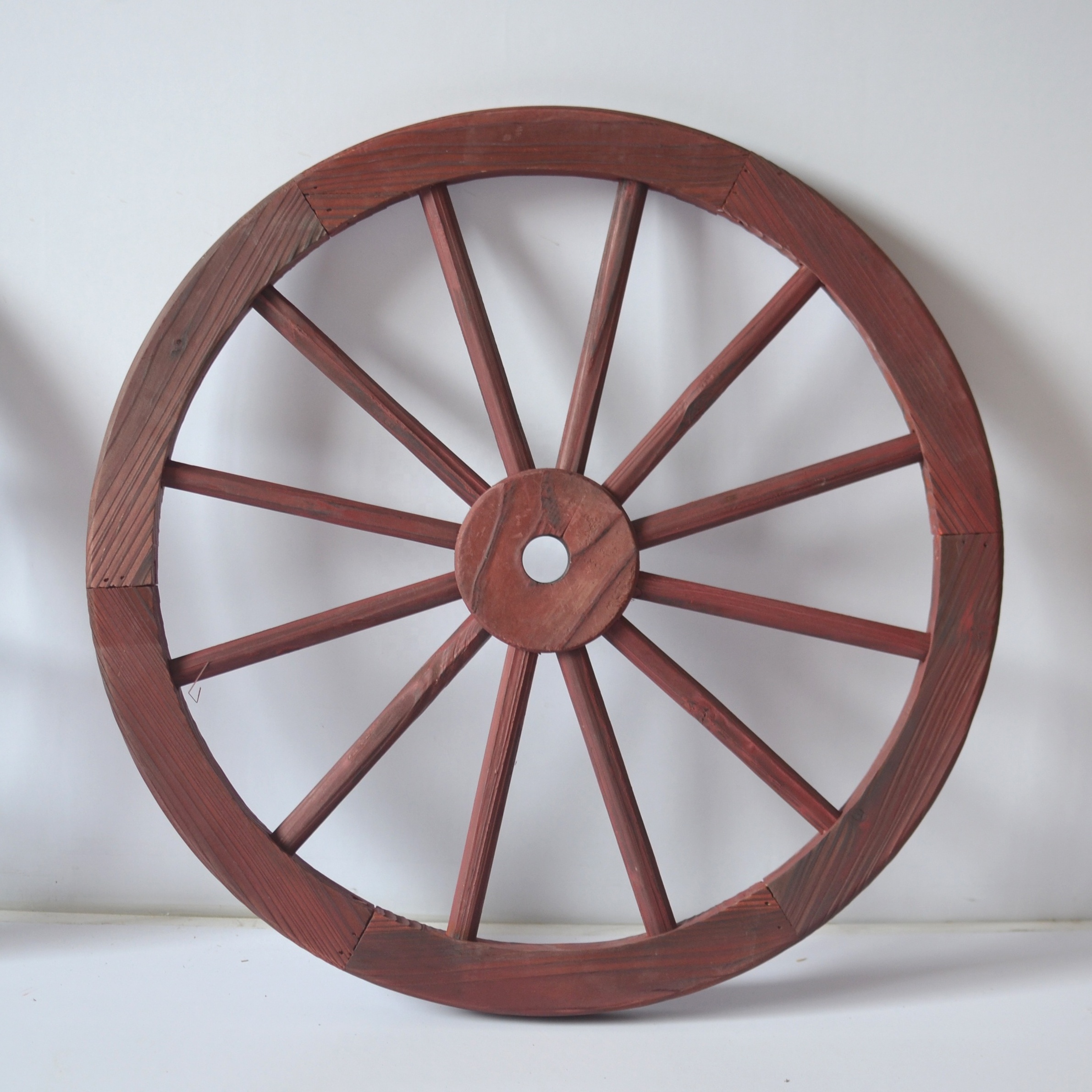 Wooden Wagon Wheels Burnt Brown for Backyard and Patio Decoration