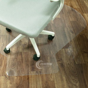 PVC Non-Studded Hard Floor Chair Mat PVC Transparent Floor Protector