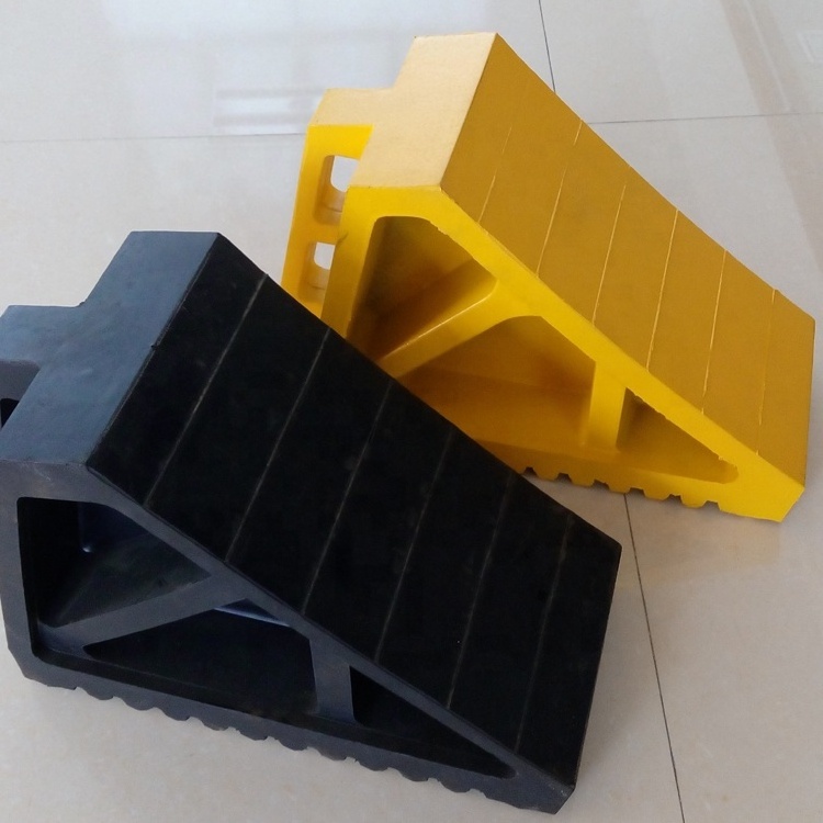 Heavy Duty 10t RV Yellow Tire Roadblock Rubber Wheel Chock Parking Block Truck Wedges Blocks Tyre Saver Stoppers