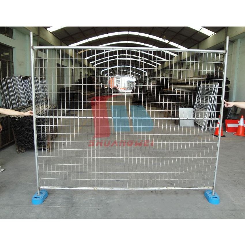 Galvanized Steel Diamond Wire Mesh Metal Mobile Event Chain Link Fence Temporary Pool Fence For Security Gate And Prison Usage